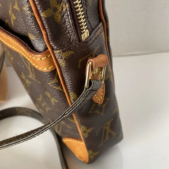 Authentic Louis Vuitton Monogram Danube Crossbody/Shoulder Bag. - Picture 13 of 17